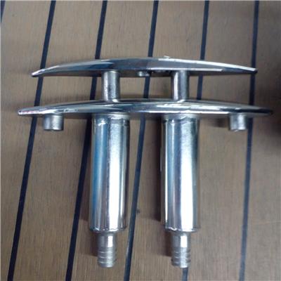 Cornamusa de Inoxidable Embutir Resorte 210M